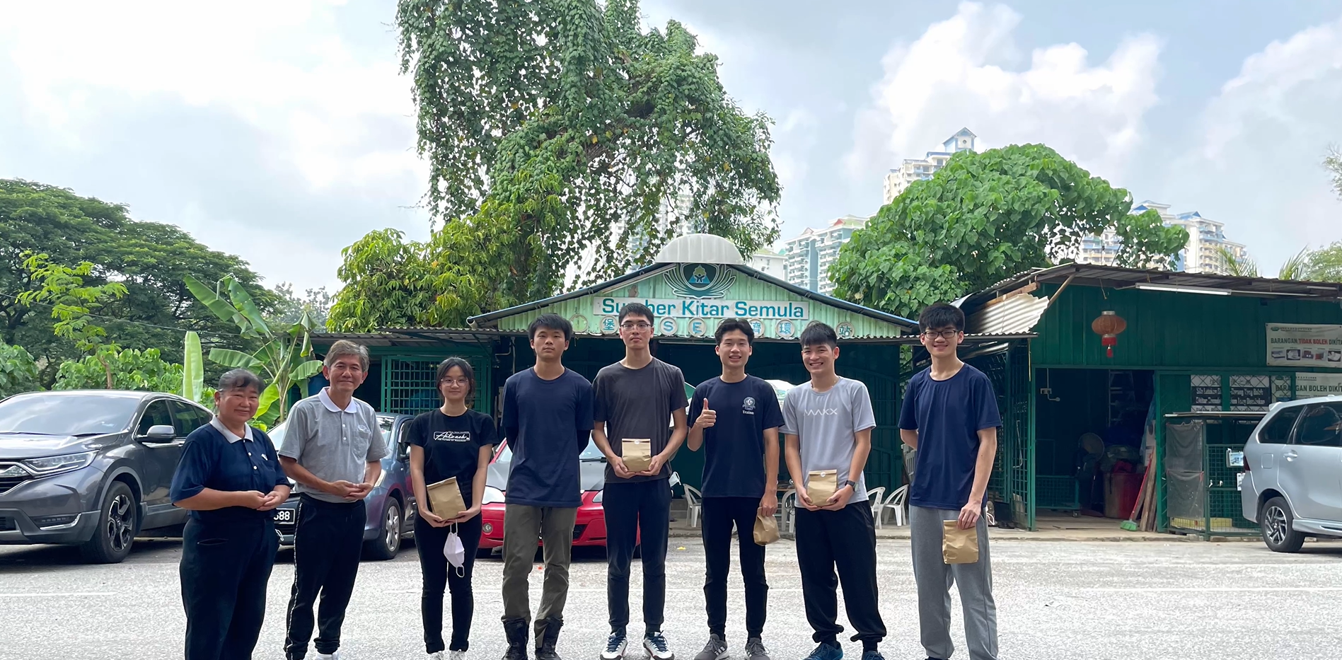 Community Cleanup Group